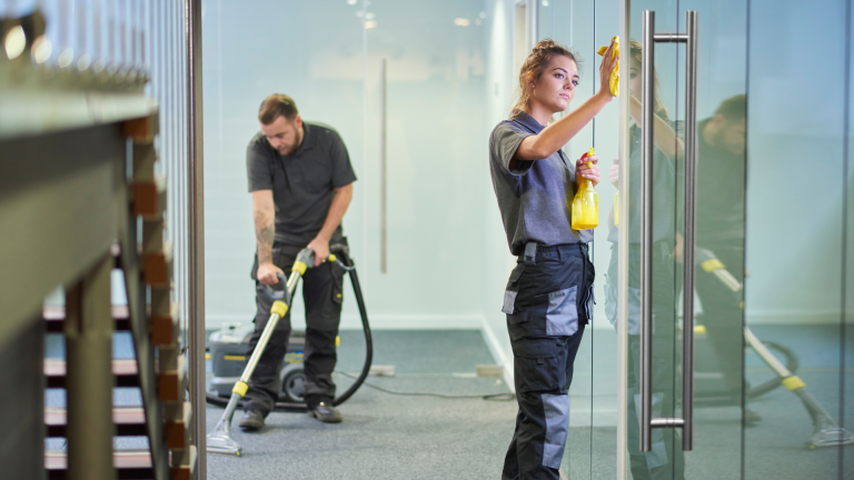 Commercial cleaning of business building in Manchester, DiamondV